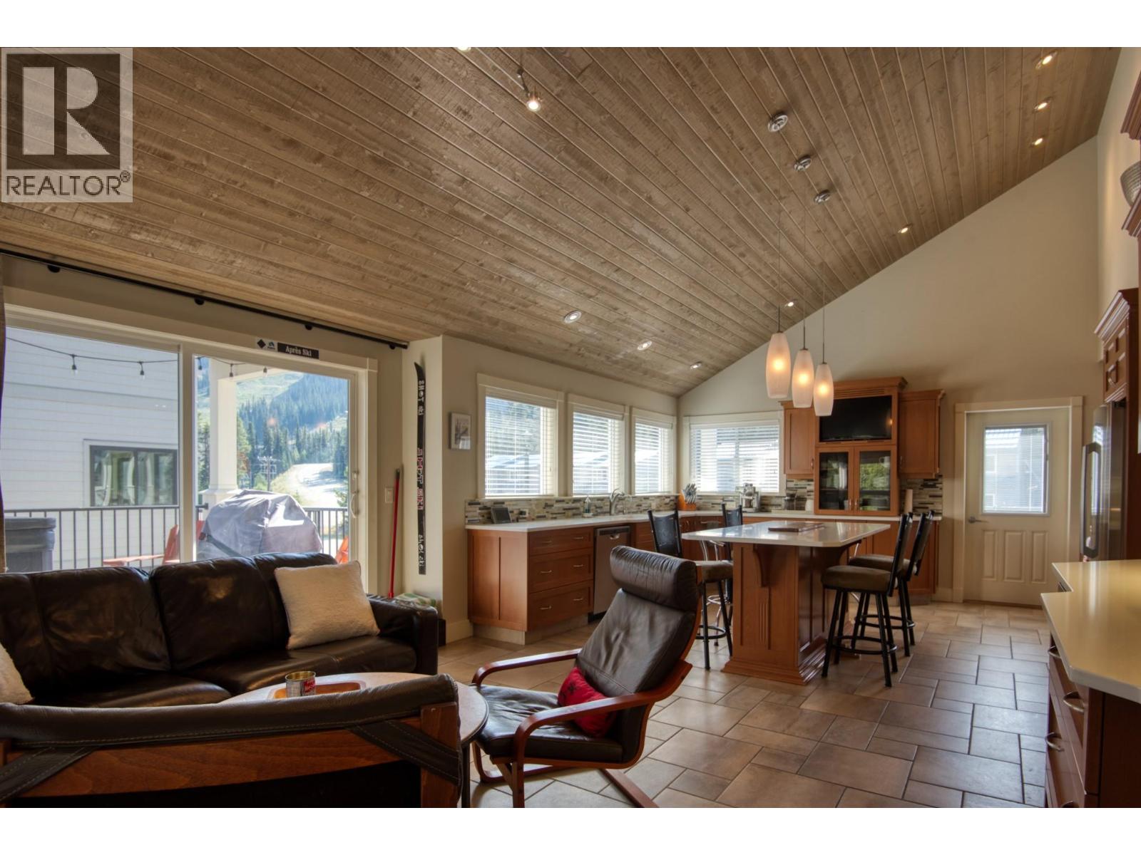 152 Clearview Crescent, Apex Mountain, British Columbia  V0X 1K0 - Photo 27 - 10359734