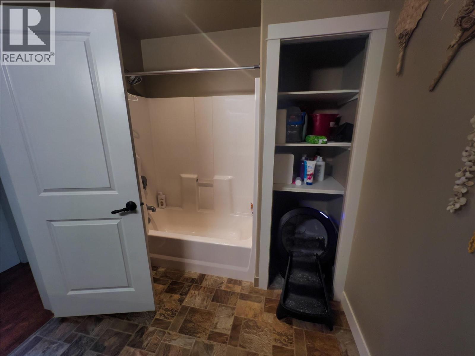 902 Purcell Crescent, Creston, British Columbia  V0B 1G3 - Photo 42 - 10360150