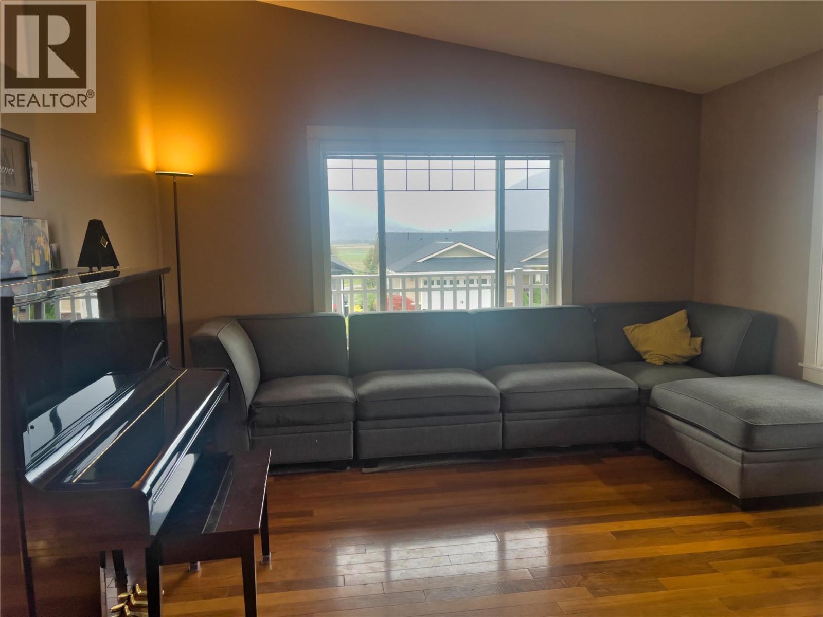 902 Purcell Crescent, Creston, British Columbia  V0B 1G3 - Photo 8 - 10360150