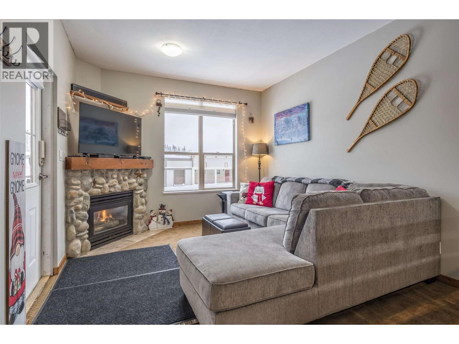 9802 Silver Star Road Unit# 109, Vernon, British Columbia  V1B 3W9 - Photo 3 - 10359663