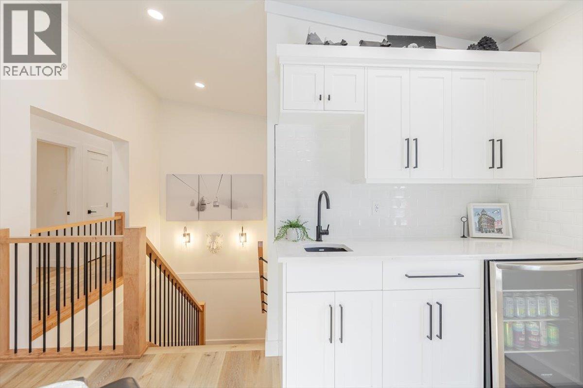 4600 Alpine Way, Fernie, British Columbia  V0B 1M6 - Photo 35 - 10360219