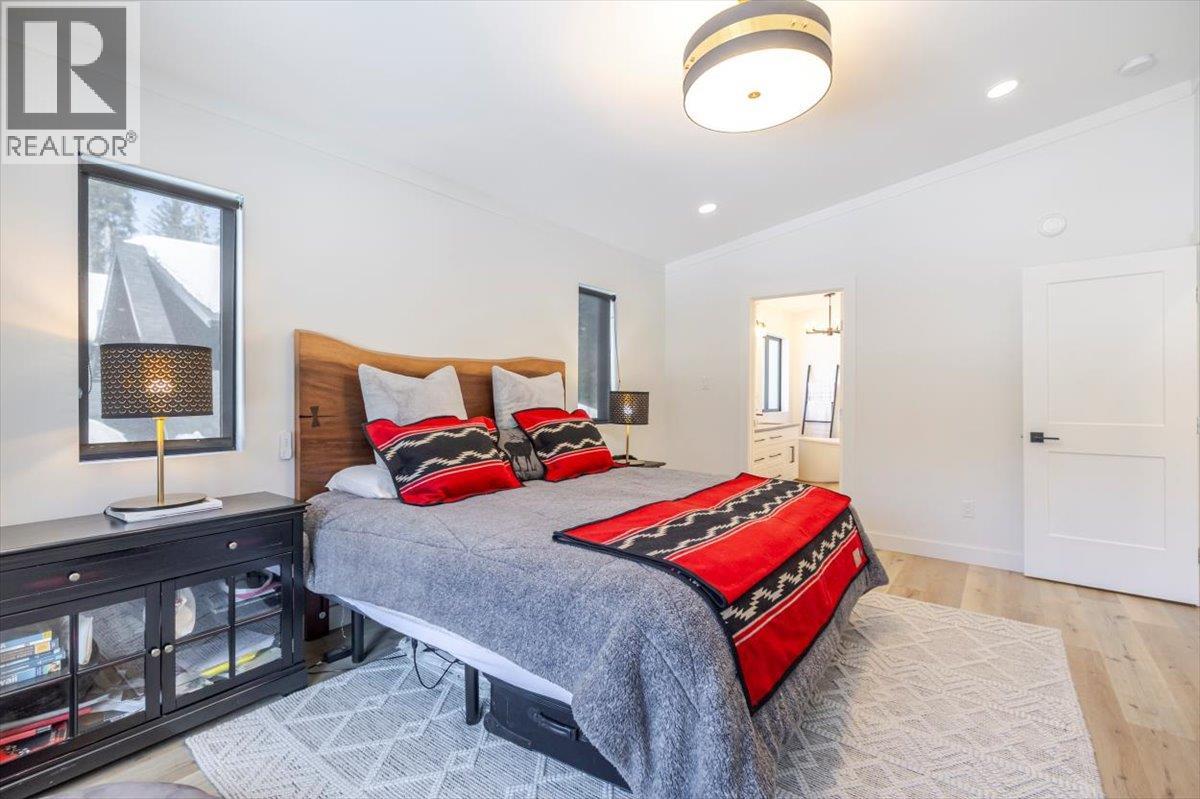 4600 Alpine Way, Fernie, British Columbia  V0B 1M6 - Photo 38 - 10360219