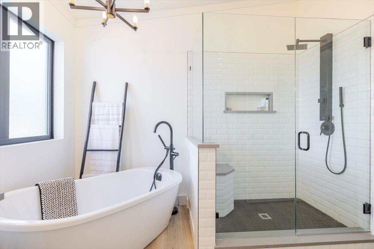 4600 Alpine Way, Fernie, British Columbia  V0B 1M6 - Photo 43 - 10360219