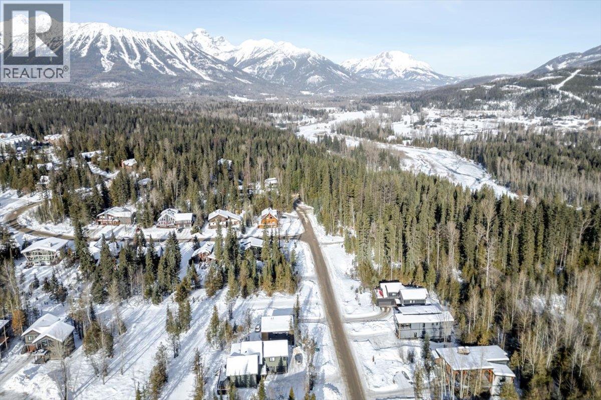 4600 Alpine Way, Fernie, British Columbia  V0B 1M6 - Photo 5 - 10360219