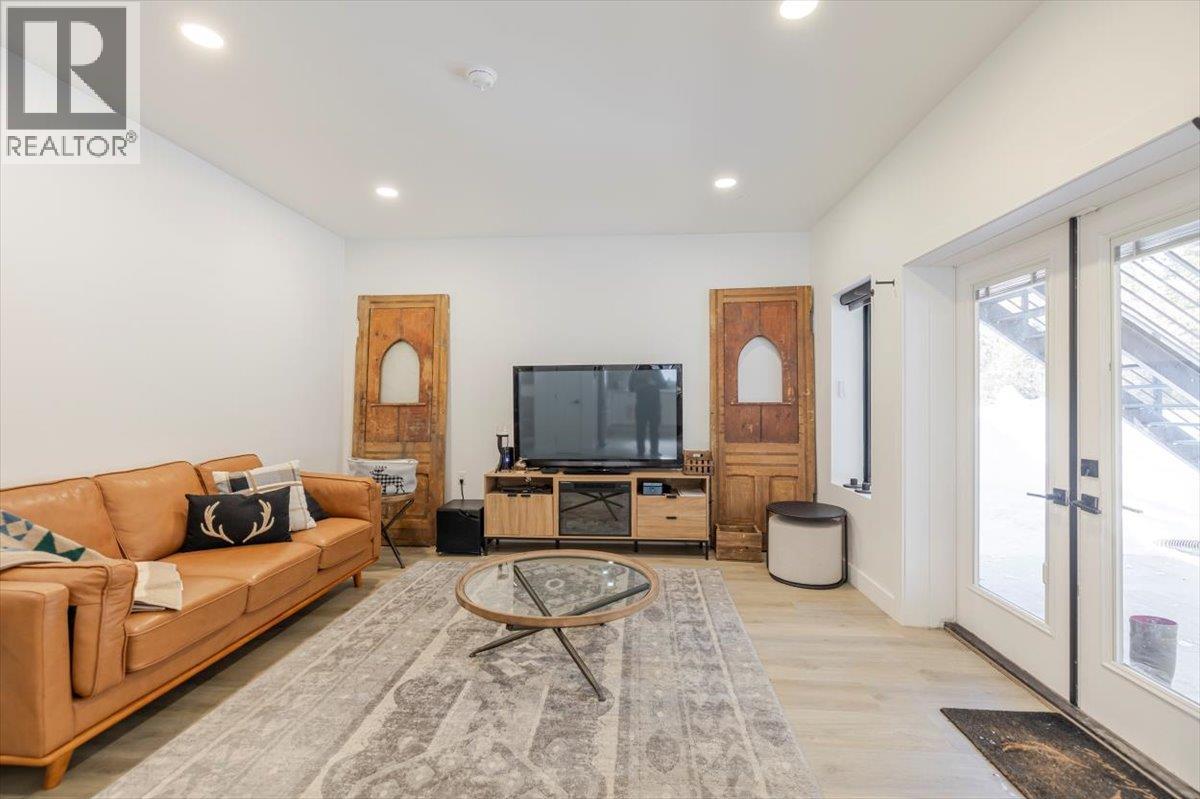 4600 Alpine Way, Fernie, British Columbia  V0B 1M6 - Photo 53 - 10360219