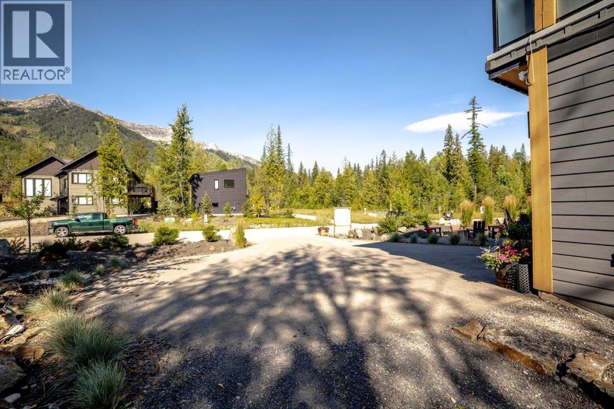 4600 Alpine Way, Fernie, British Columbia  V0B 1M6 - Photo 83 - 10360219