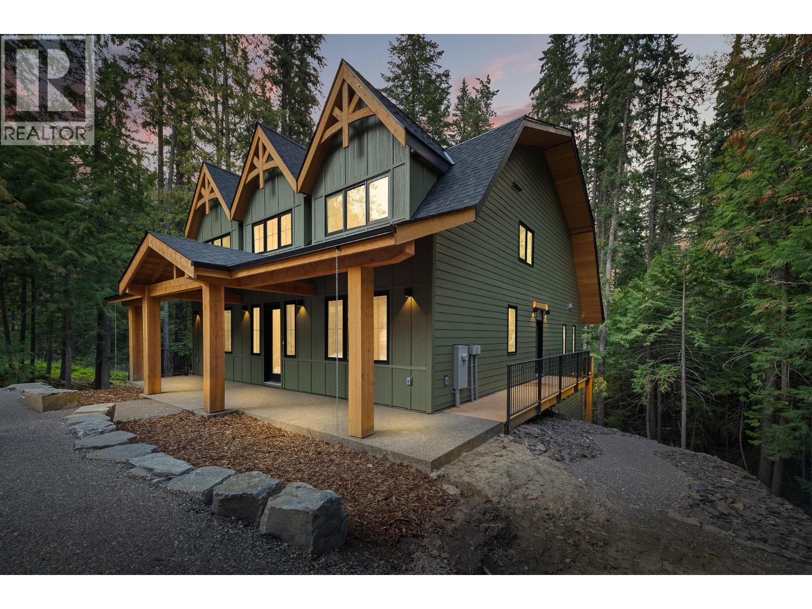 4416 Timberline Crescent, Fernie, British Columbia  V0B 1M6 - Photo 3 - 10360117