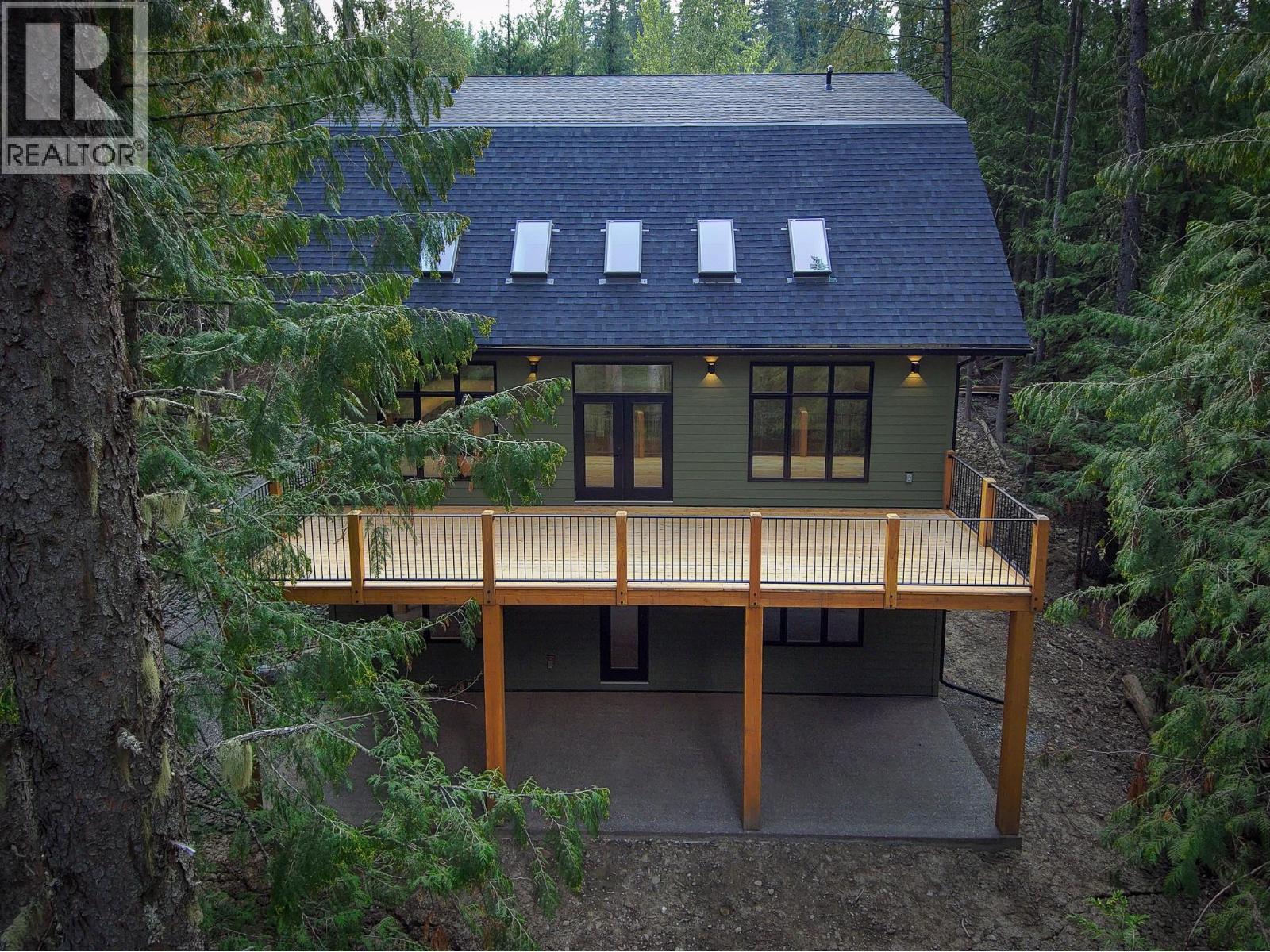 4416 Timberline Crescent, Fernie, British Columbia  V0B 1M6 - Photo 4 - 10360117