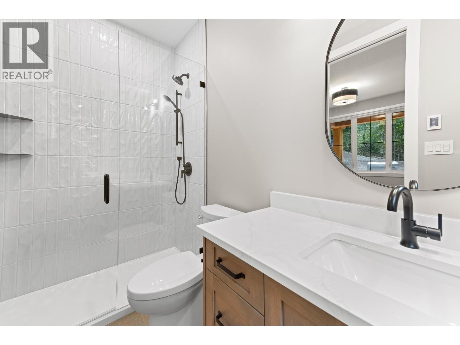 4416 Timberline Crescent, Fernie, British Columbia  V0B 1M6 - Photo 9 - 10360117