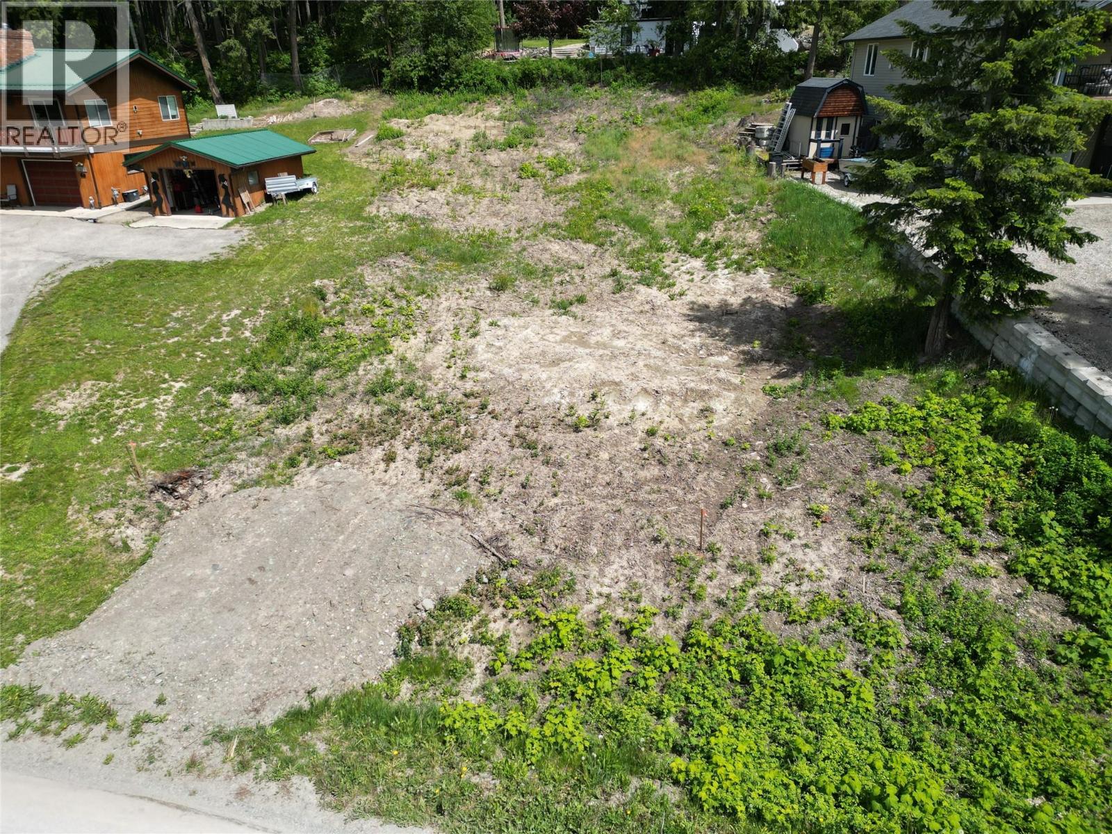 2902 Cedar Drive, Sorrento, British Columbia  V0E 2W2 - Photo 5 - 10360107