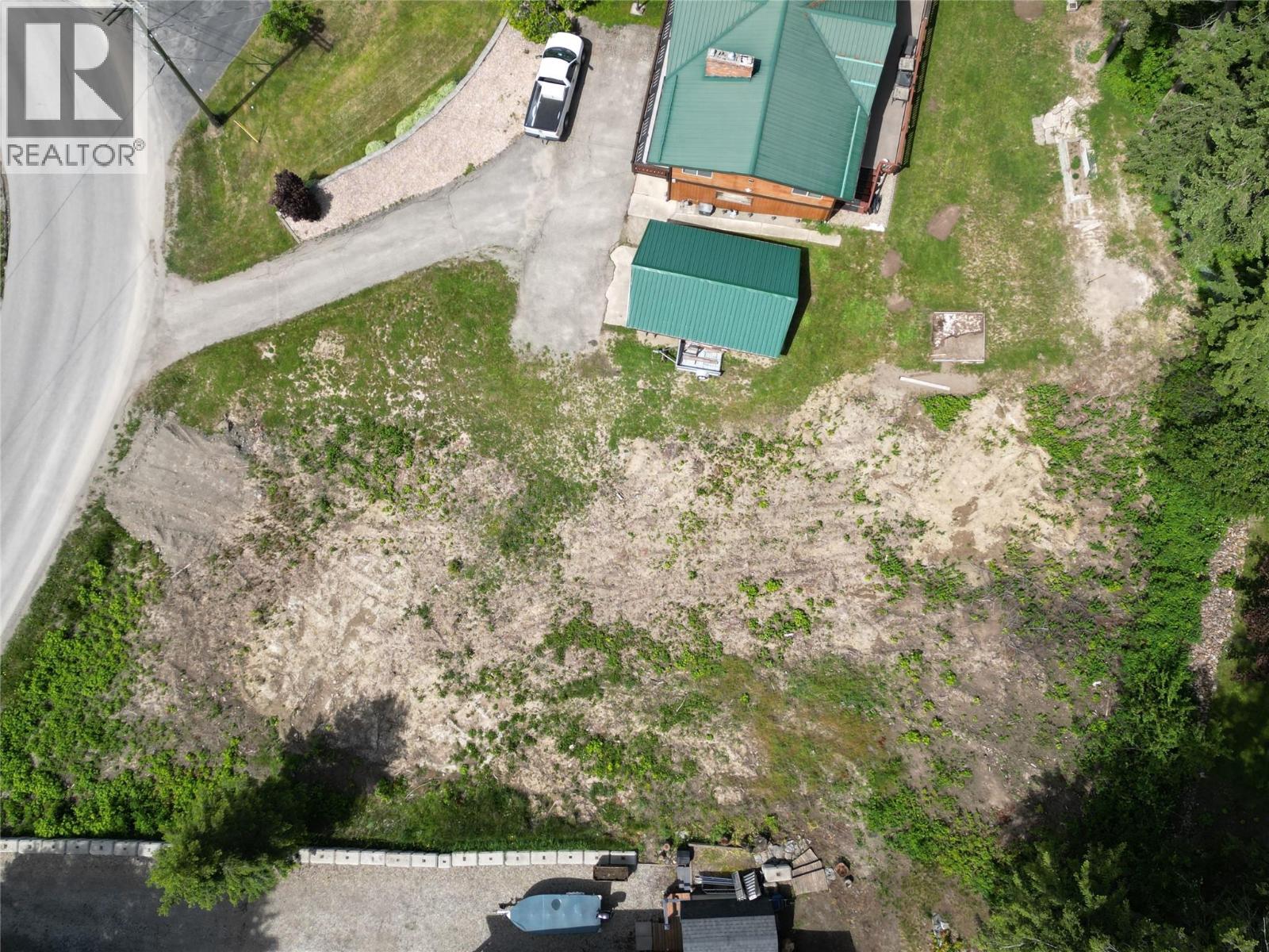 2902 Cedar Drive, Sorrento, British Columbia  V0E 2W2 - Photo 7 - 10360107