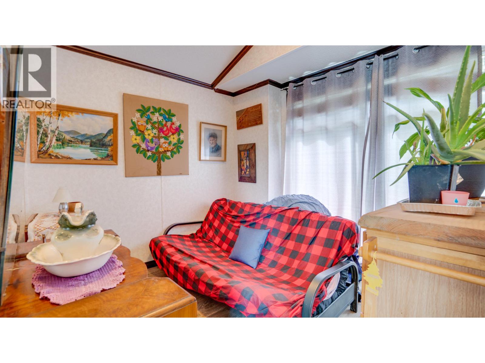 4050 White Lake Road, Sorrento, British Columbia  V0E 2W0 - Photo 10 - 10359762