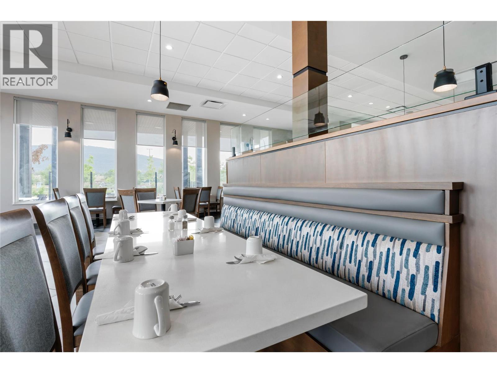 5350 Anderson Way, Vernon, British Columbia  V1T 9V2 - Photo 4 - 10360209