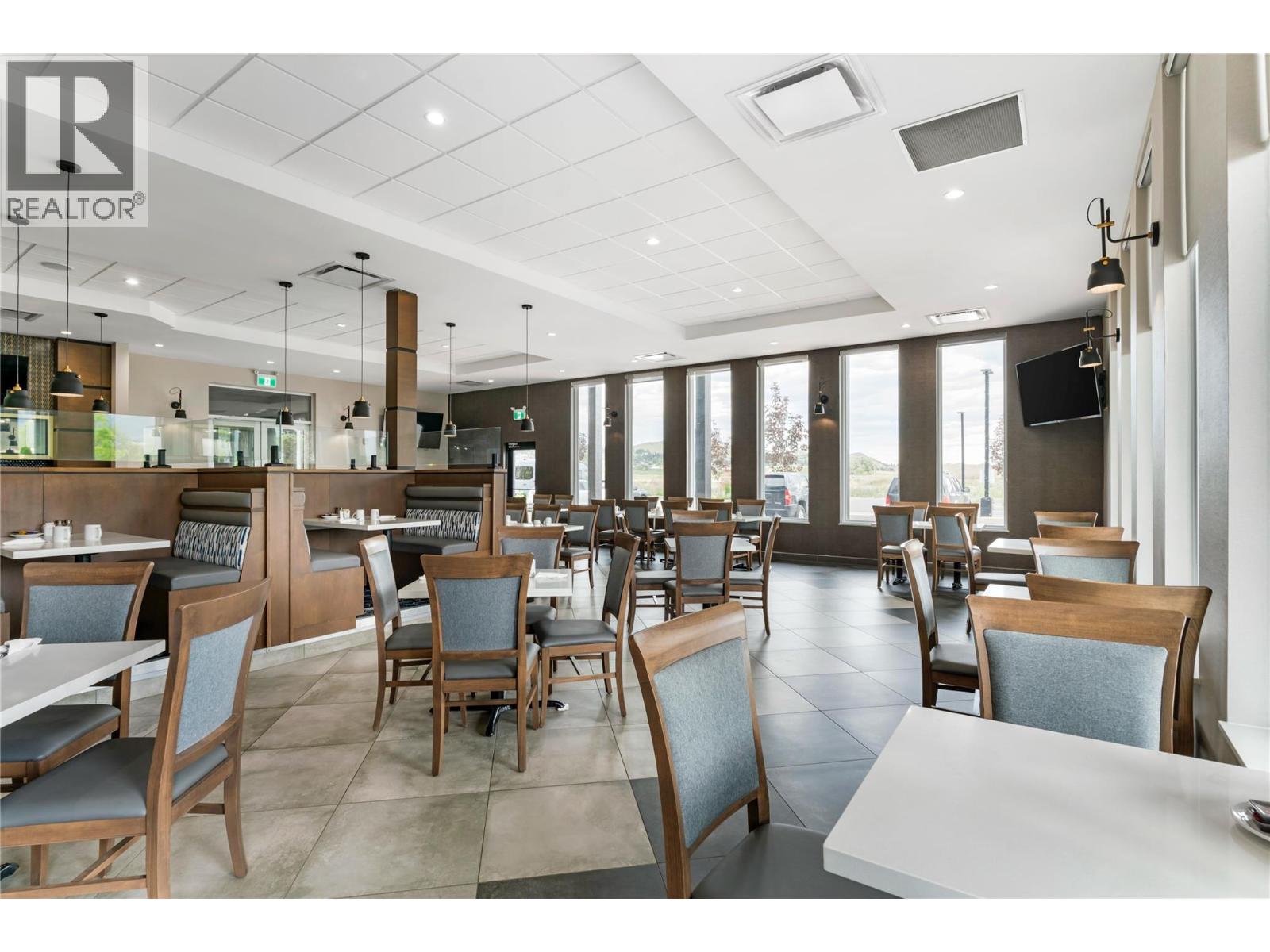 5350 Anderson Way, Vernon, British Columbia  V1T 9V2 - Photo 7 - 10360209