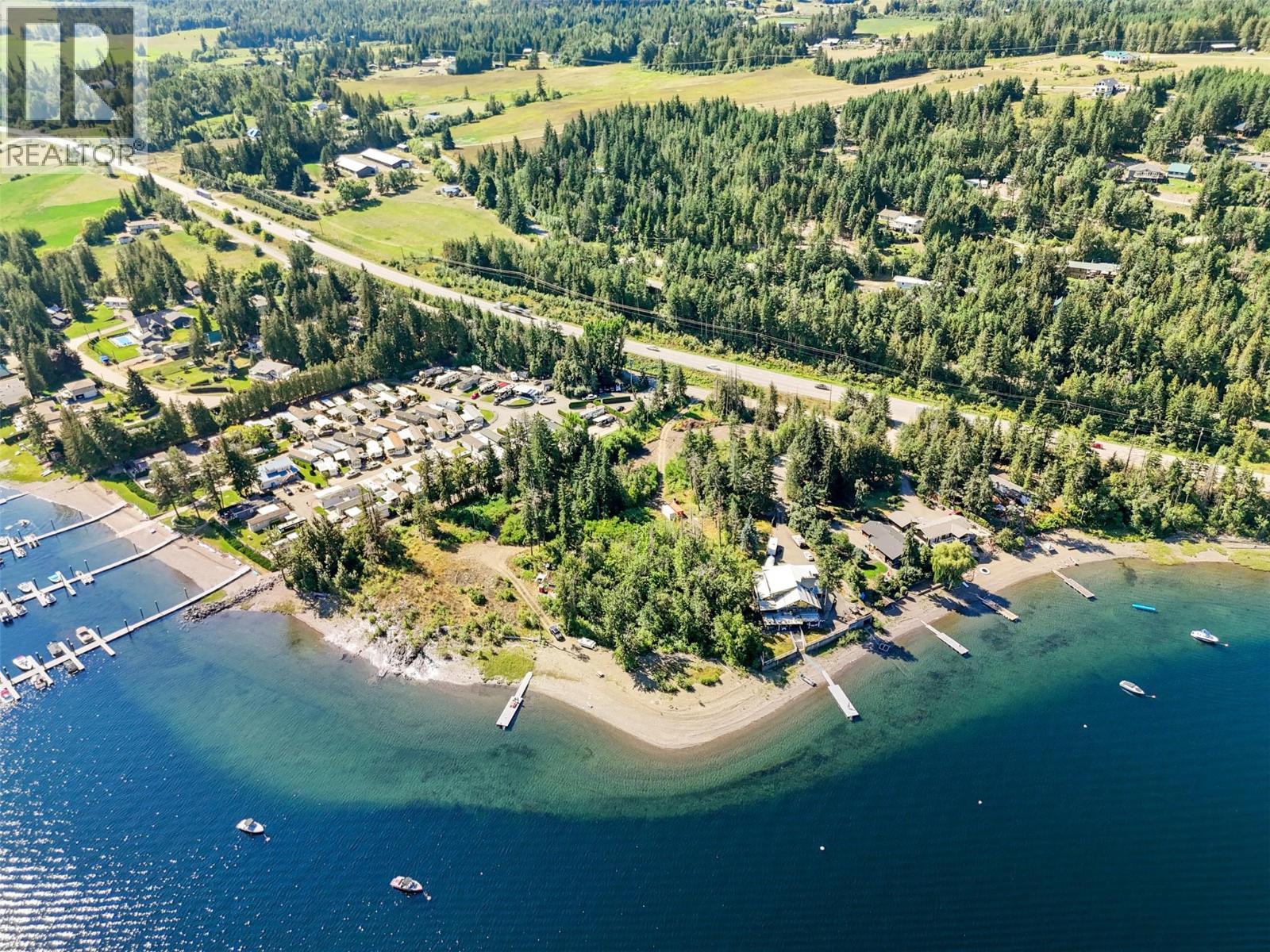 663 Waverly Park Frontage Road, Sorrento, British Columbia  V0E 2W1 - Photo 17 - 10359898