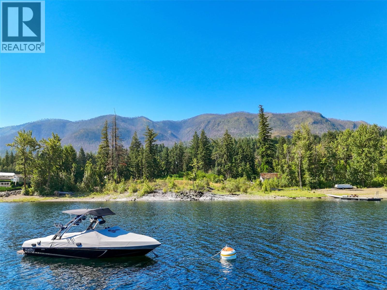 663 Waverly Park Frontage Road, Sorrento, British Columbia  V0E 2W1 - Photo 6 - 10359898