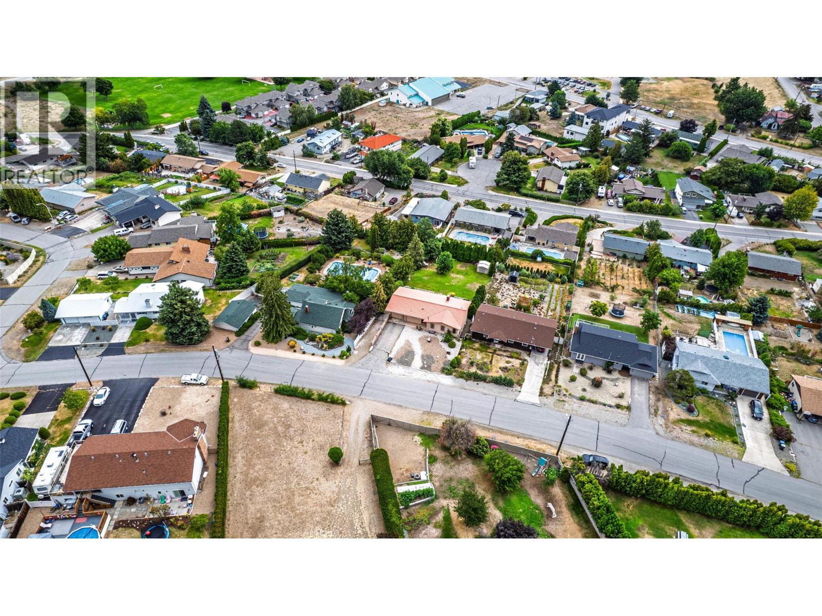 6563 Mountainview Drive, Oliver, British Columbia  V0H 1T4 - Photo 35 - 10359916