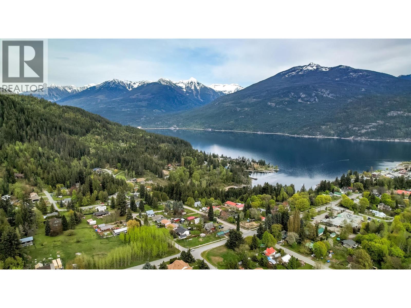 127 8th Street N, kaslo, British Columbia