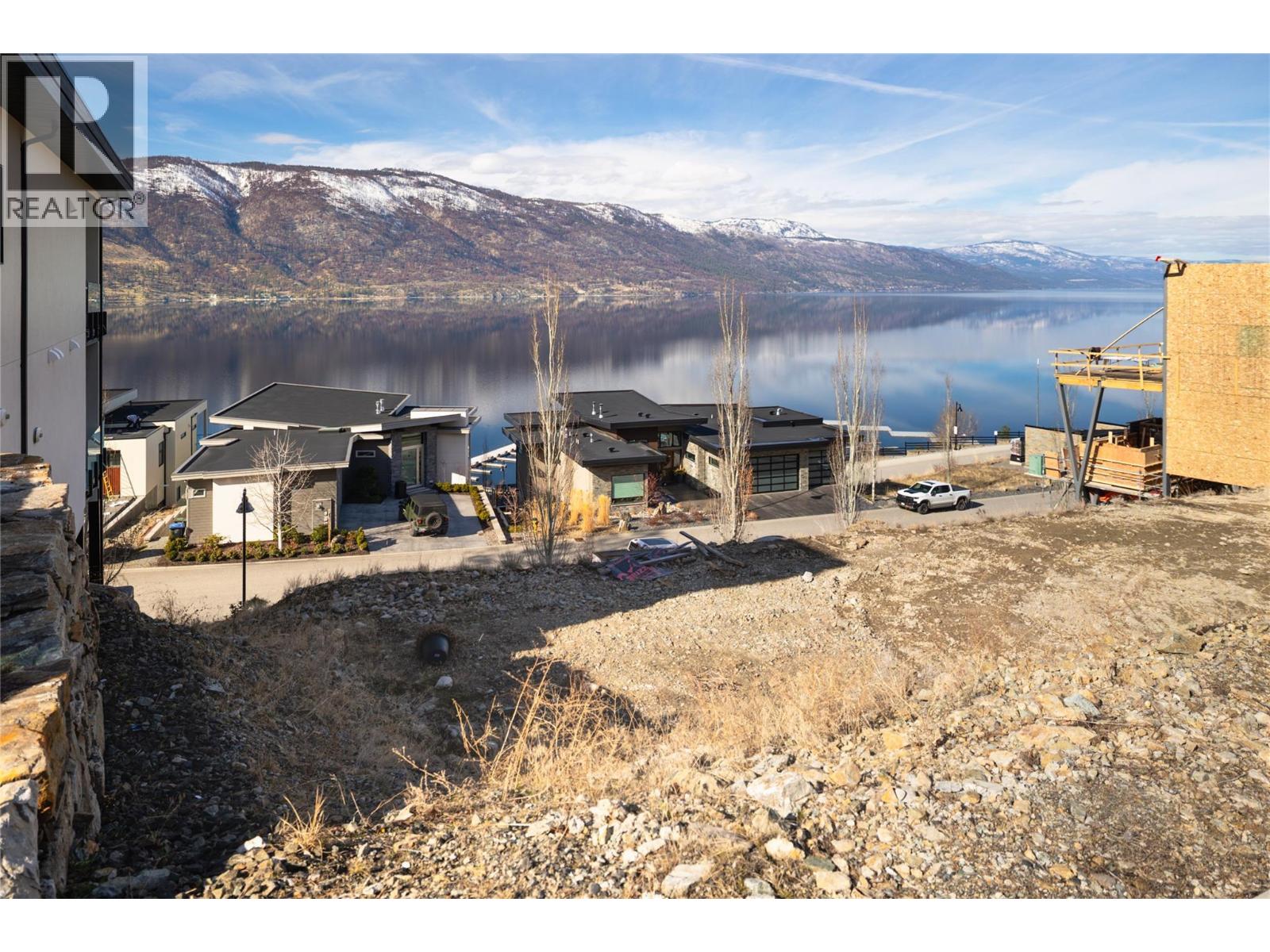 3356 Black Pine Lane, Kelowna, British Columbia  V1V 3G1 - Photo 4 - 10360379