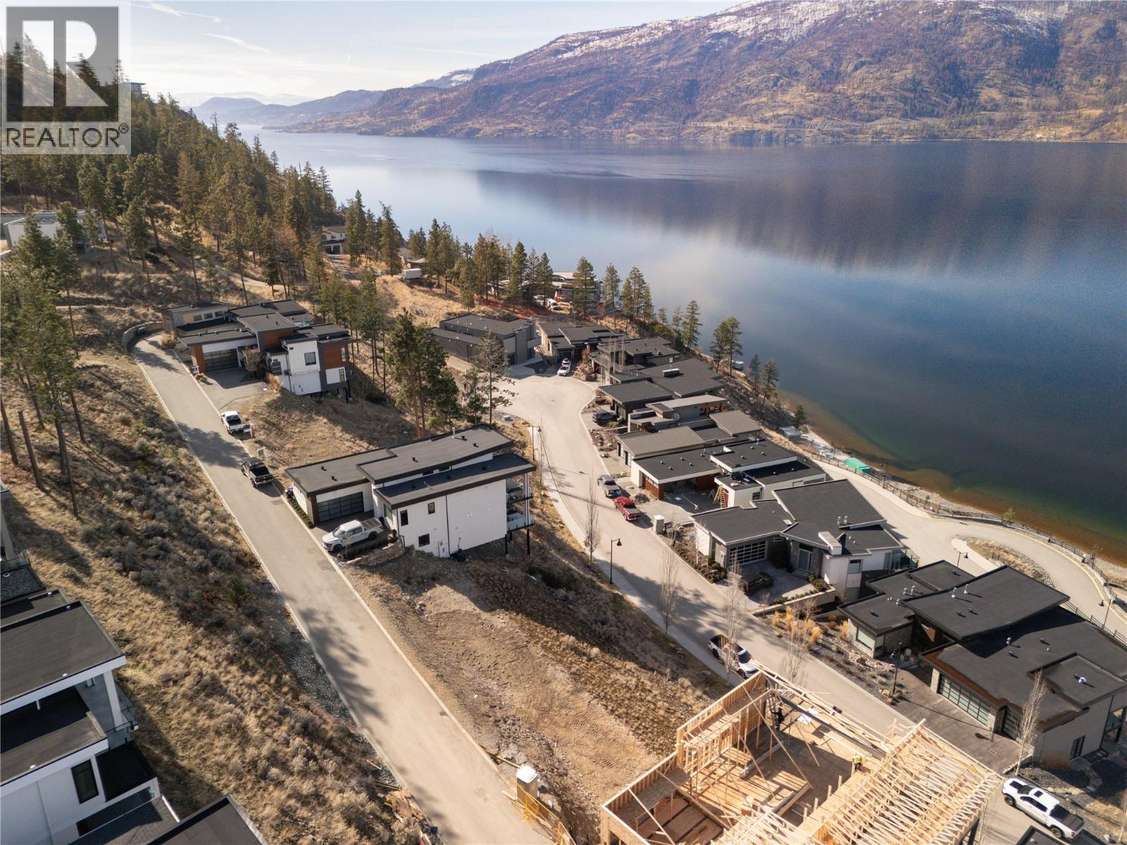 3356 Black Pine Lane, Kelowna, British Columbia  V1V 3G1 - Photo 6 - 10360379