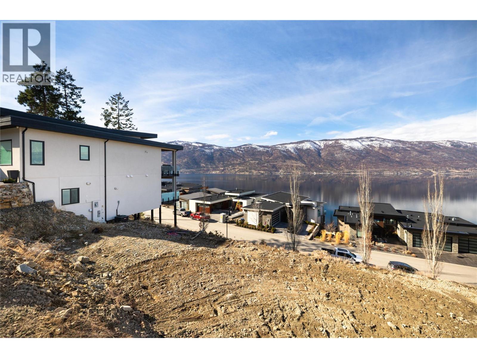 3356 Black Pine Lane, Kelowna, British Columbia  V1V 3G1 - Photo 9 - 10360379
