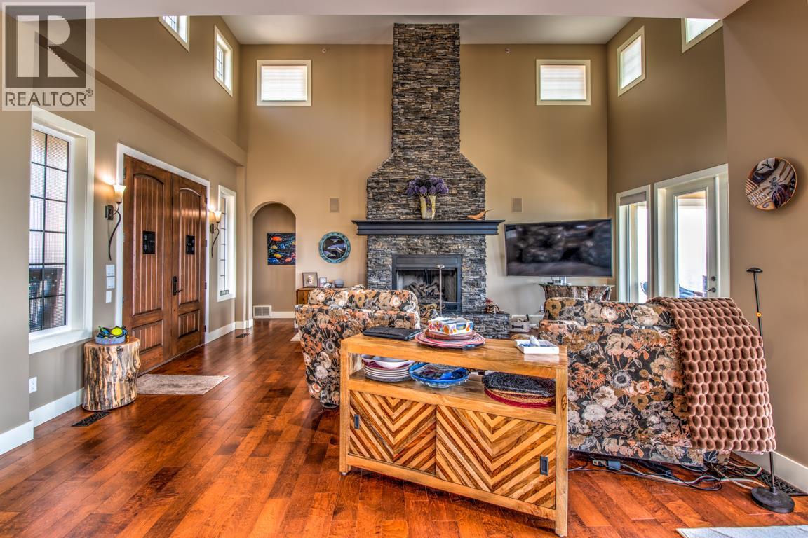 304 Cordon Place, Vernon, British Columbia  V1A 1Z9 - Photo 14 - 10360390