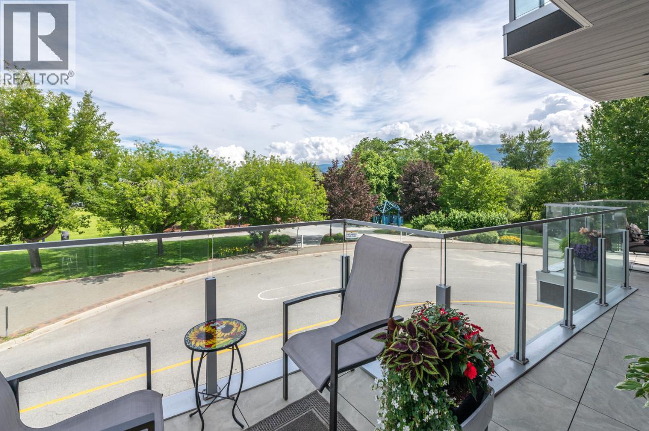 88 Lakeshore Drive, Penticton, British Columbia  V2A 1B5 - Photo 42 - 10360394