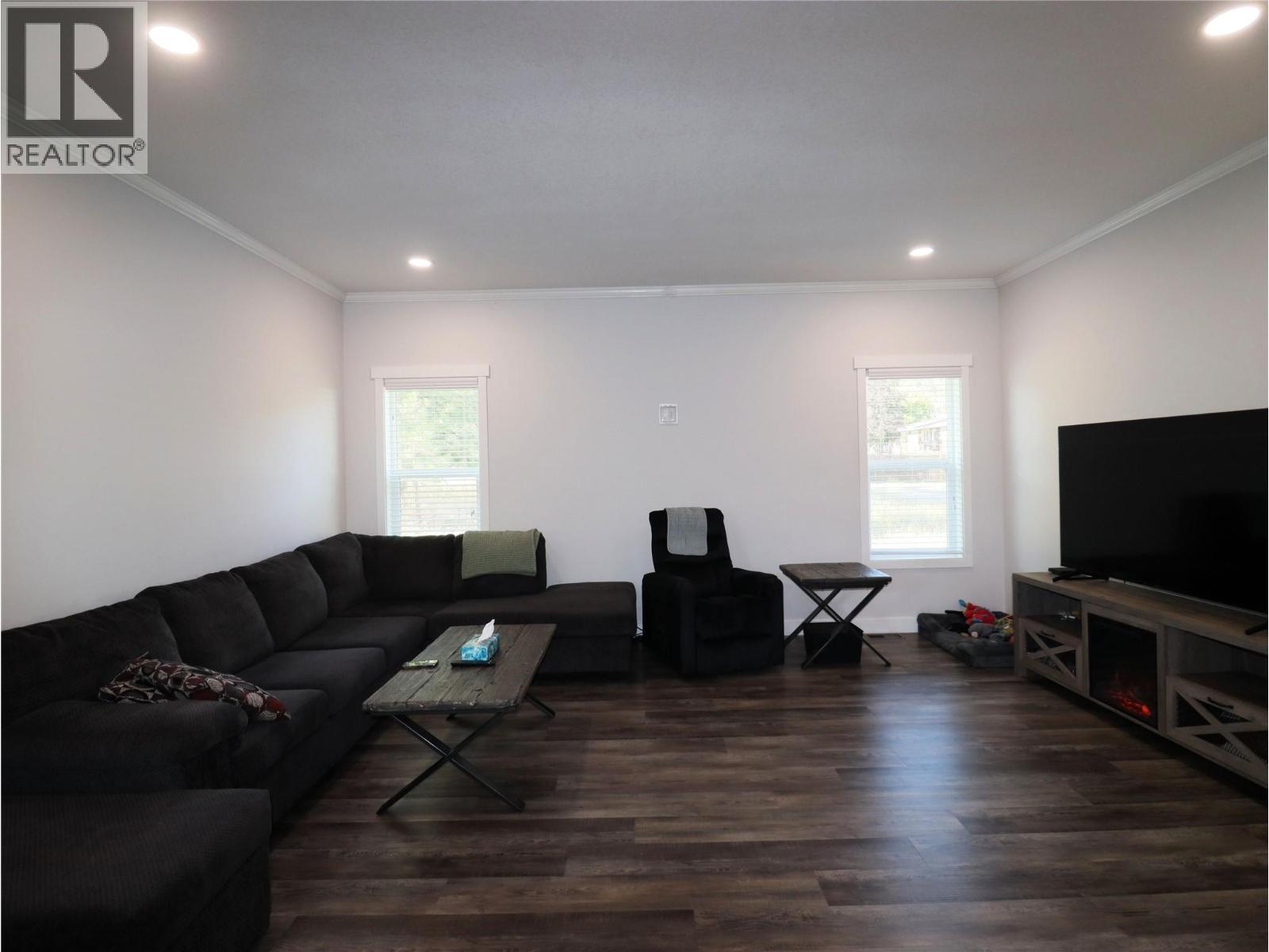 7654 18th Street, Grand Forks, British Columbia  V0H 1H2 - Photo 11 - 10360467