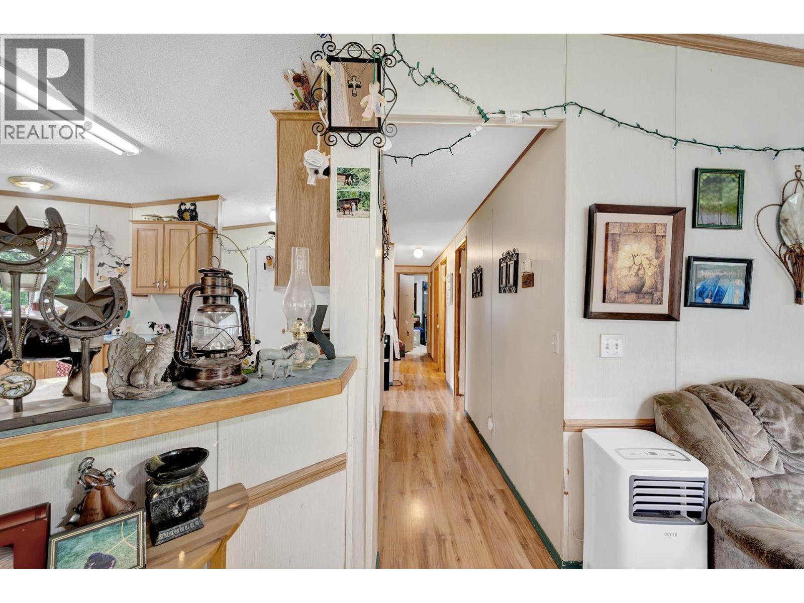 32 Old N Thompson  E Highway, Clearwater, British Columbia  V0E 1N2 - Photo 18 - 10360422