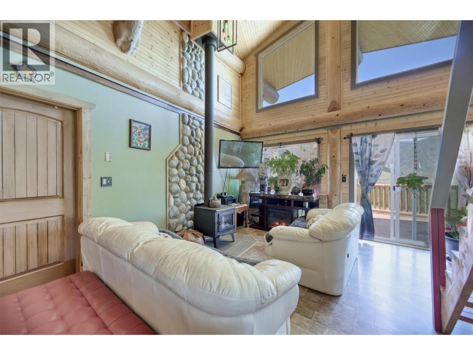 150 Nighthawk Road, Cawston, British Columbia  V0X 1C3 - Photo 9 - 10360494