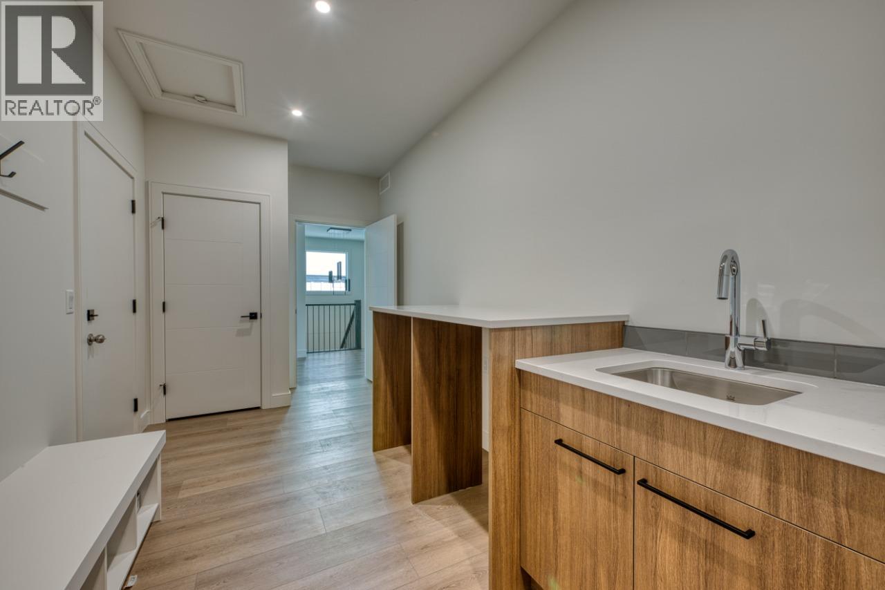 1070 Emslie Street, Kelowna, British Columbia  V1W 0C3 - Photo 17 - 10360371