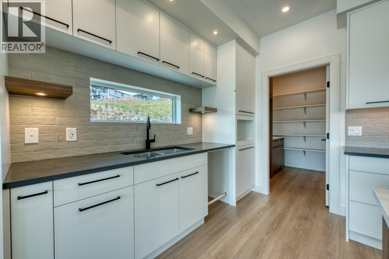 1070 Emslie Street, Kelowna, British Columbia  V1W 0C3 - Photo 20 - 10360371