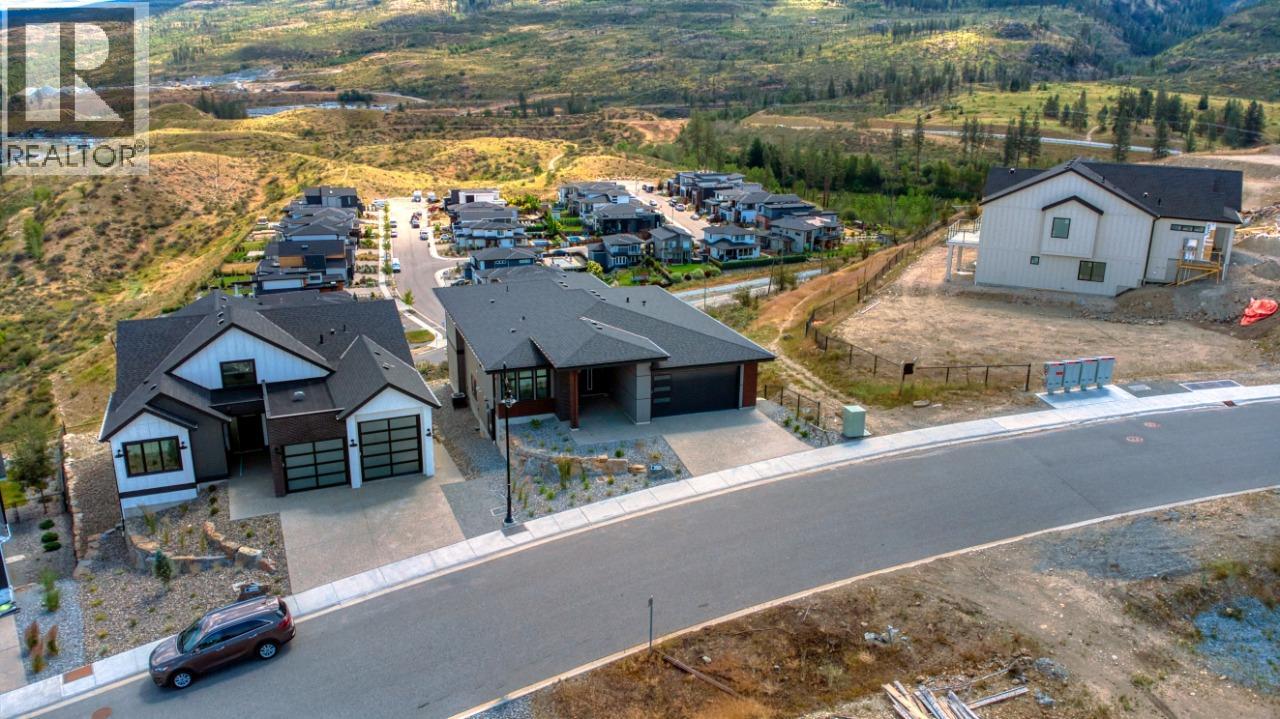 1070 Emslie Street, Kelowna, British Columbia  V1W 0C3 - Photo 3 - 10360371