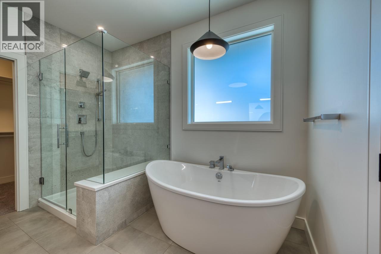 1070 Emslie Street, Kelowna, British Columbia  V1W 0C3 - Photo 38 - 10360371