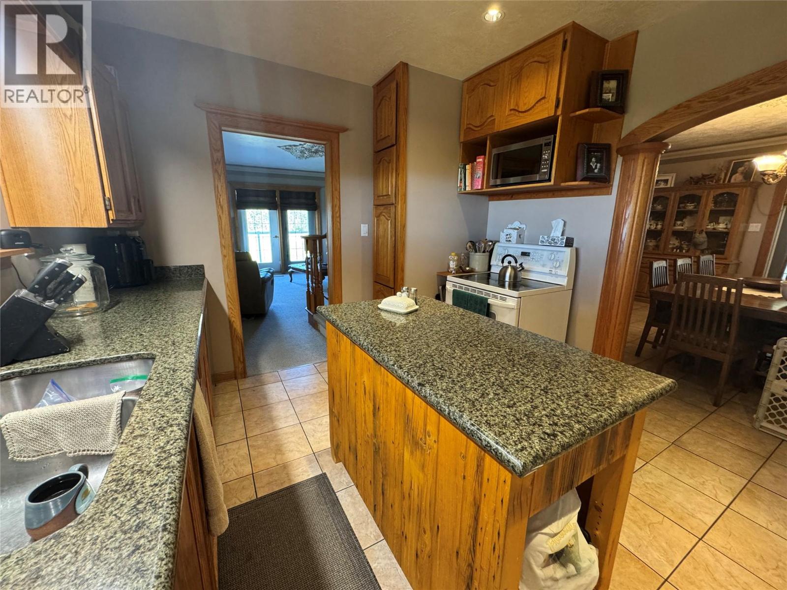 149 49 Highway, Dawson Creek, British Columbia  V1G 4E6 - Photo 12 - 10360587
