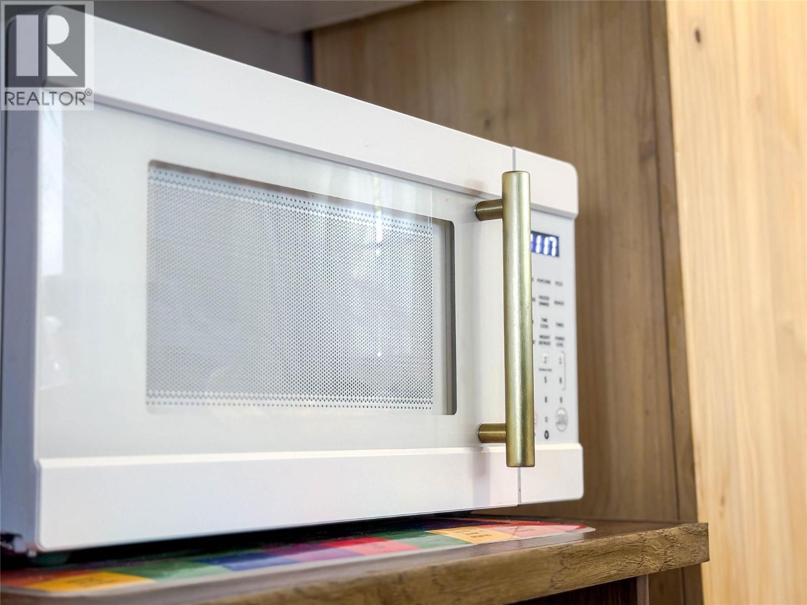 2246 Kootenay Avenue, Rossland, British Columbia  V0G 1Y0 - Photo 19 - 10360646