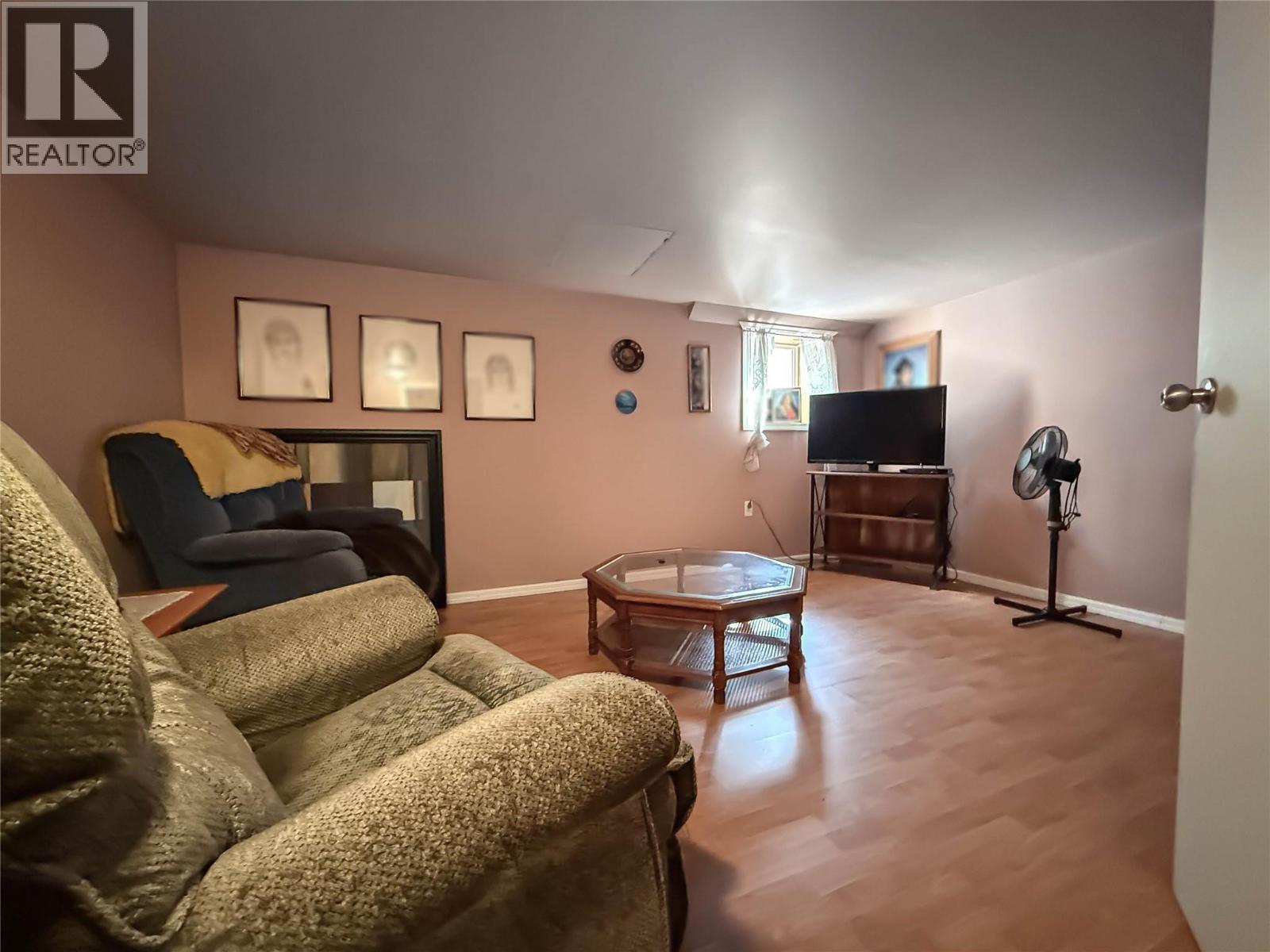 2246 Kootenay Avenue, Rossland, British Columbia  V0G 1Y0 - Photo 29 - 10360646