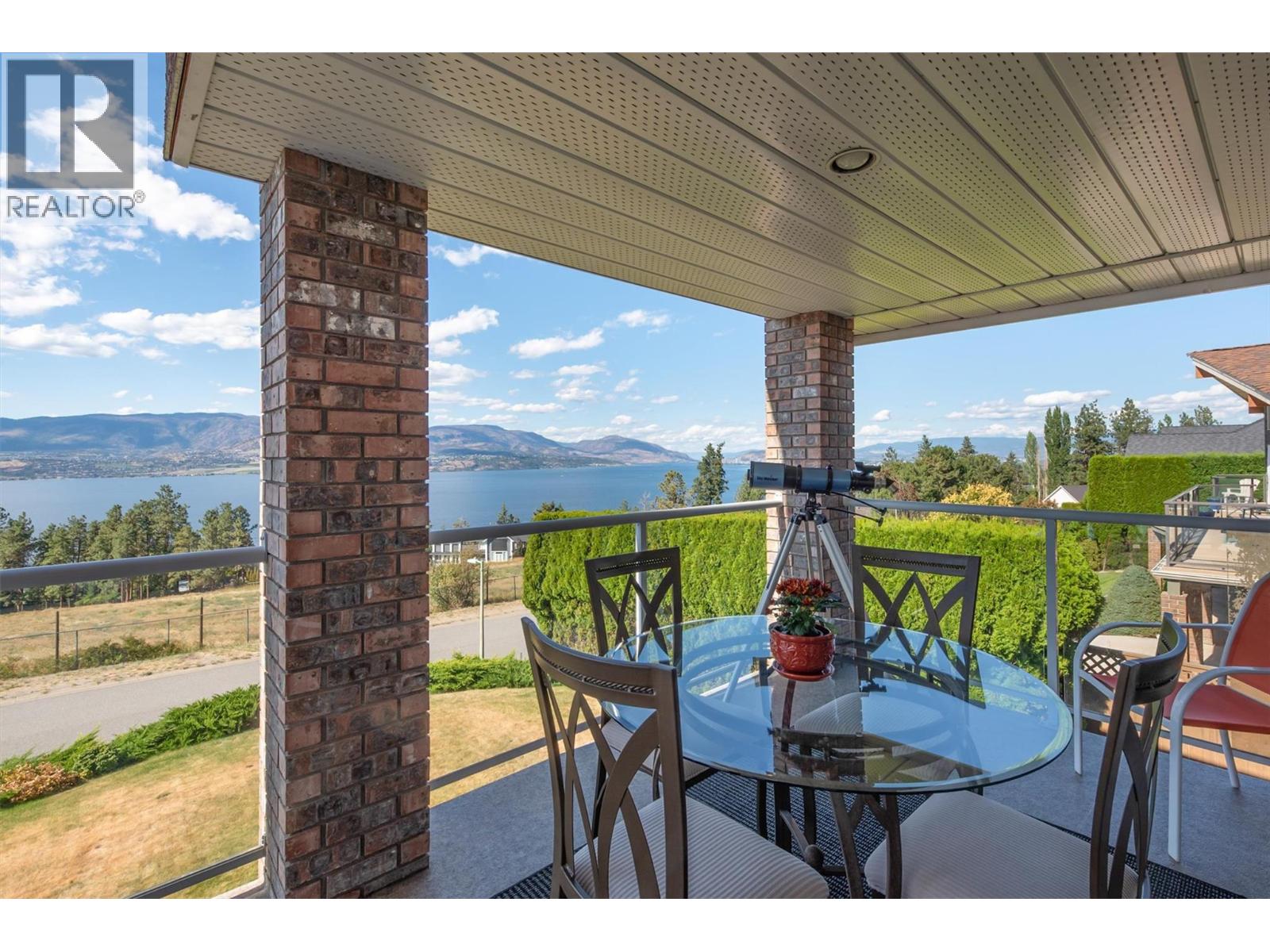 343 Stellar Drive, Kelowna, British Columbia  V1W 4K6 - Photo 10 - 10360252