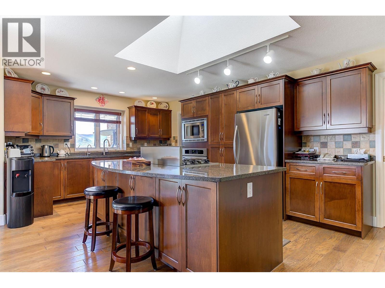 343 Stellar Drive, Kelowna, British Columbia  V1W 4K6 - Photo 14 - 10360252