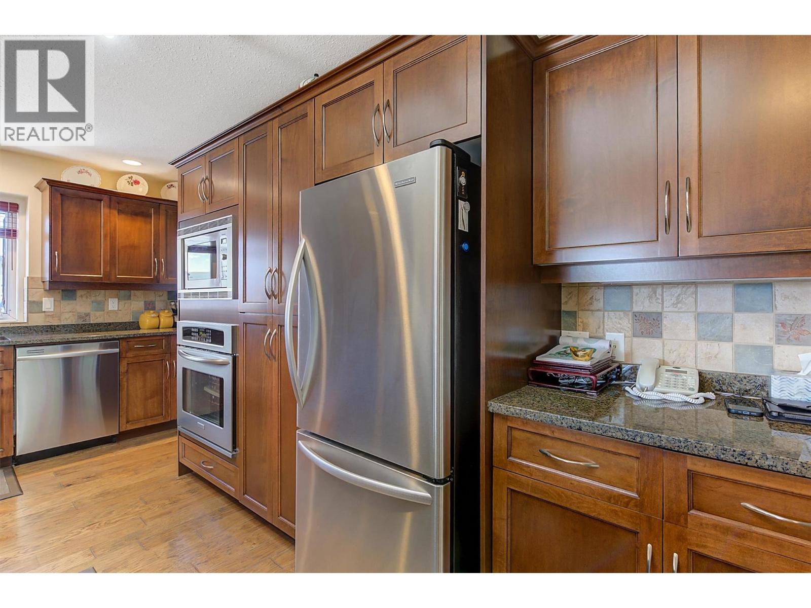 343 Stellar Drive, Kelowna, British Columbia  V1W 4K6 - Photo 17 - 10360252
