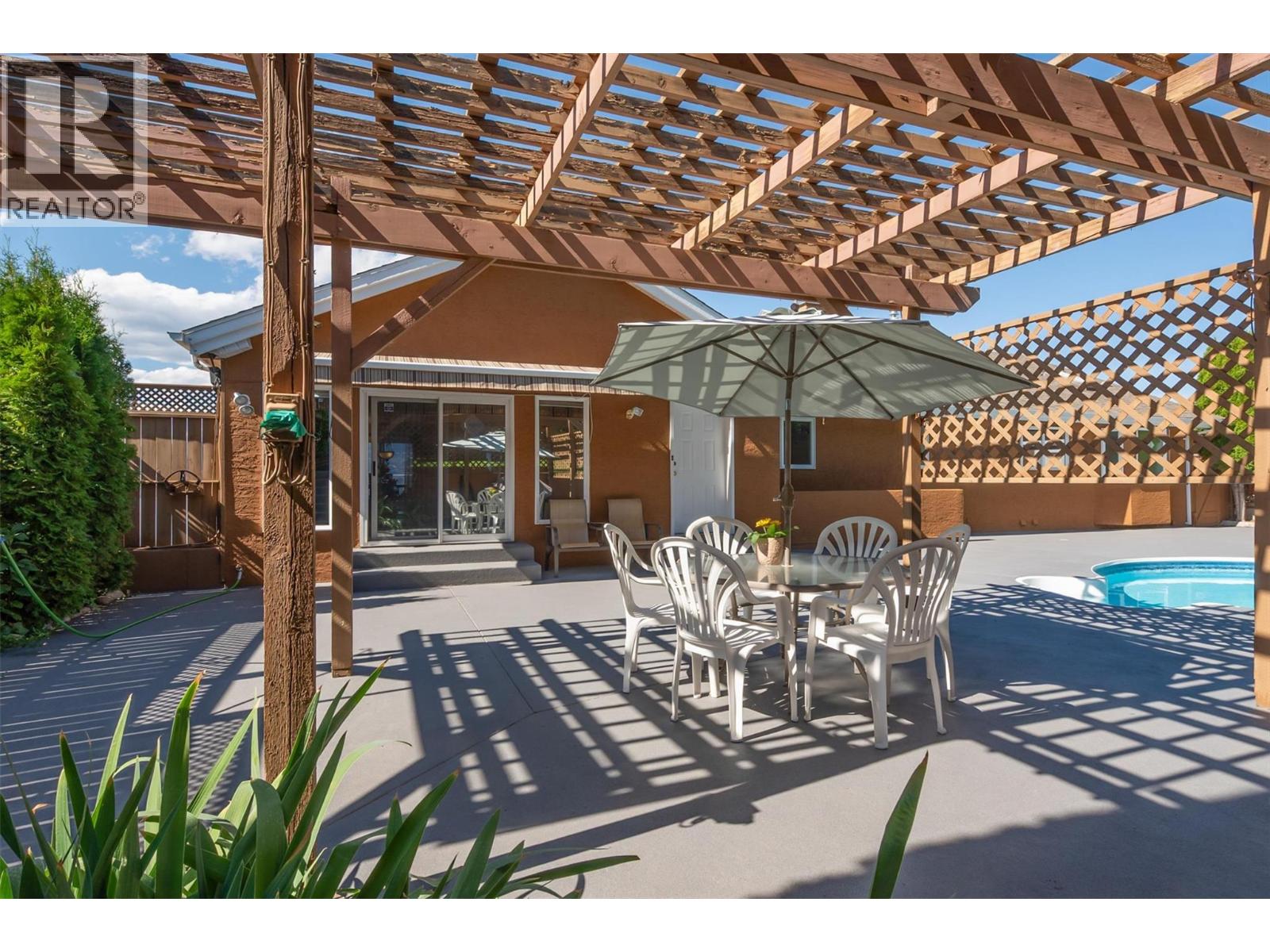 343 Stellar Drive, Kelowna, British Columbia  V1W 4K6 - Photo 27 - 10360252