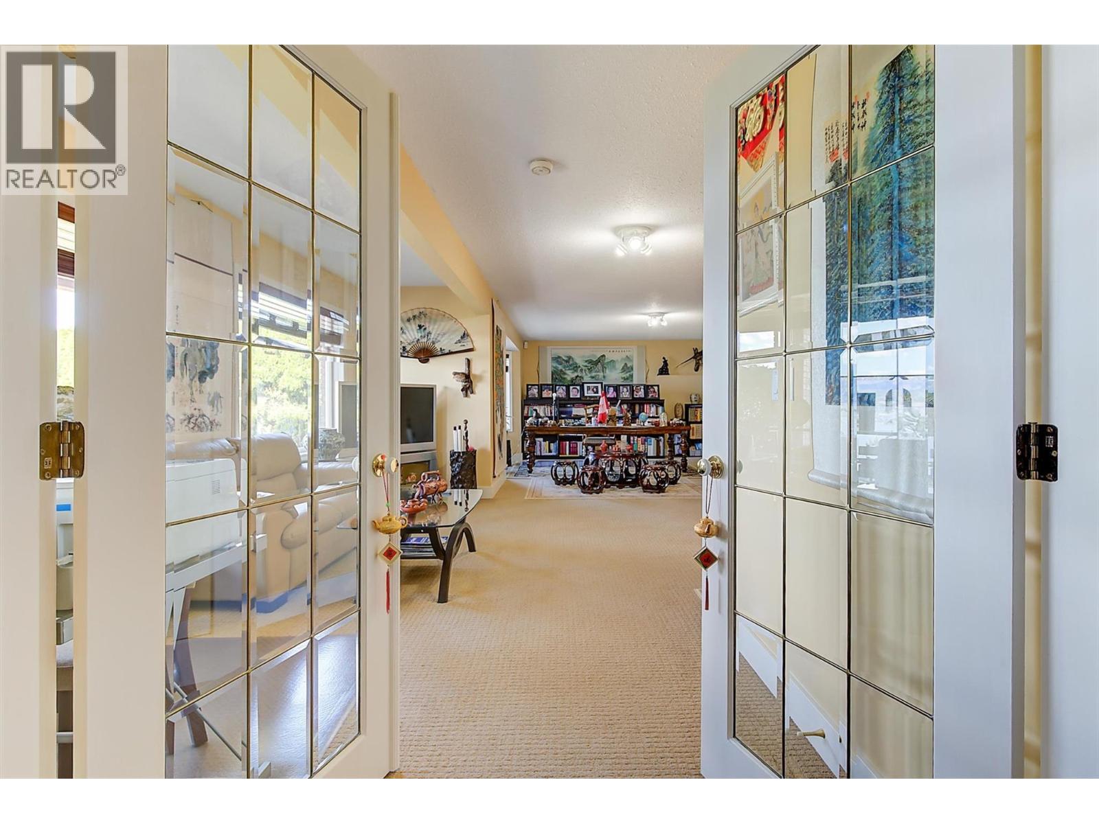343 Stellar Drive, Kelowna, British Columbia  V1W 4K6 - Photo 41 - 10360252