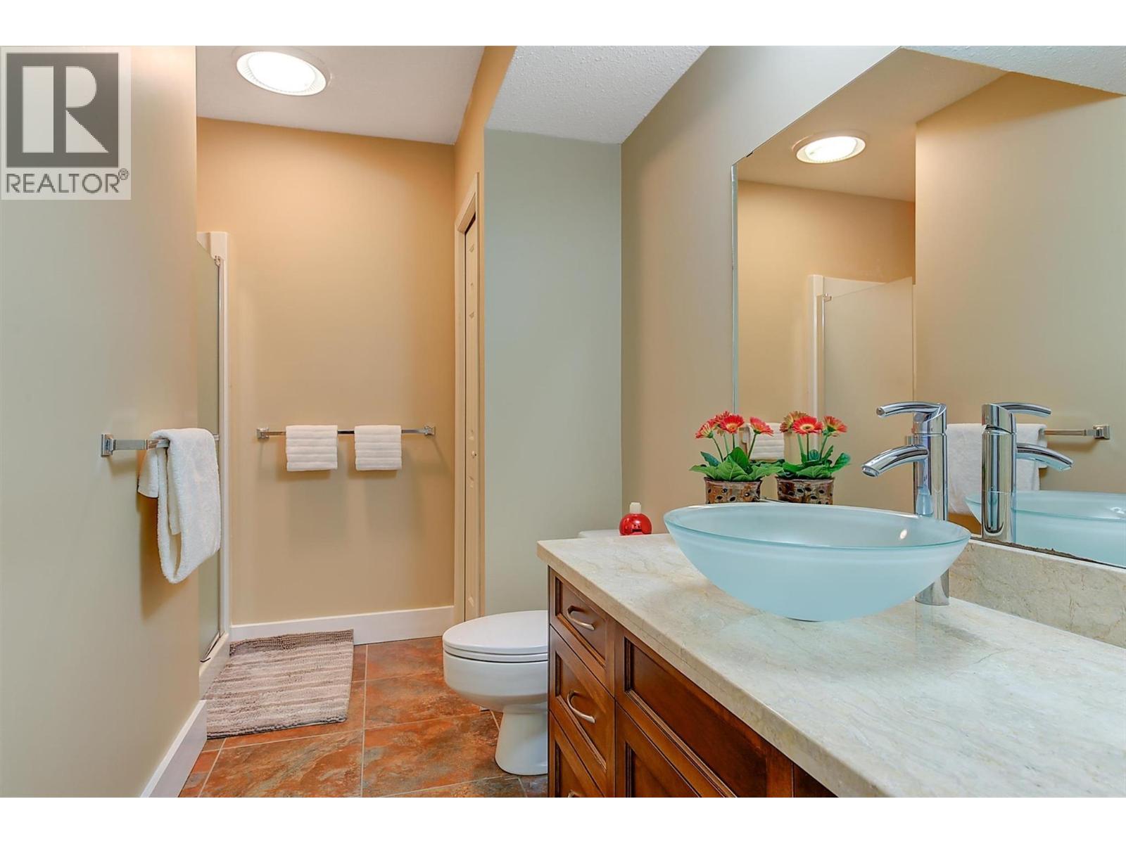 343 Stellar Drive, Kelowna, British Columbia  V1W 4K6 - Photo 47 - 10360252