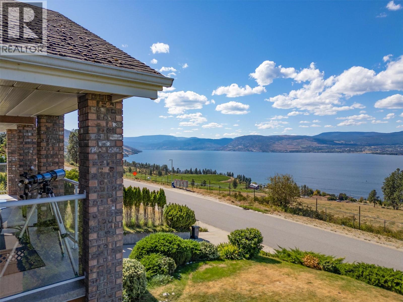 343 Stellar Drive, Kelowna, British Columbia  V1W 4K6 - Photo 57 - 10360252