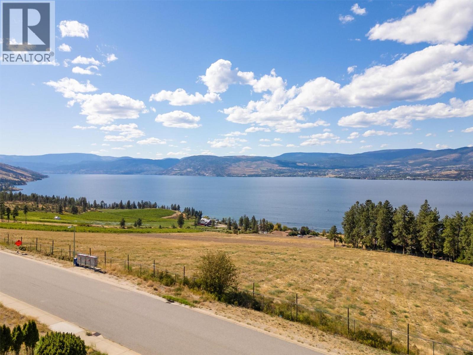 343 Stellar Drive, Kelowna, British Columbia  V1W 4K6 - Photo 58 - 10360252