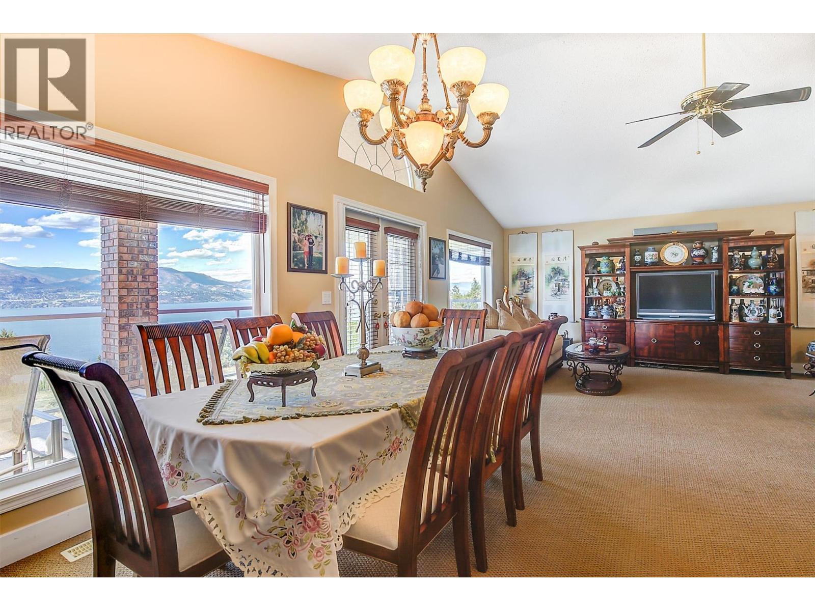 343 Stellar Drive, Kelowna, British Columbia  V1W 4K6 - Photo 7 - 10360252