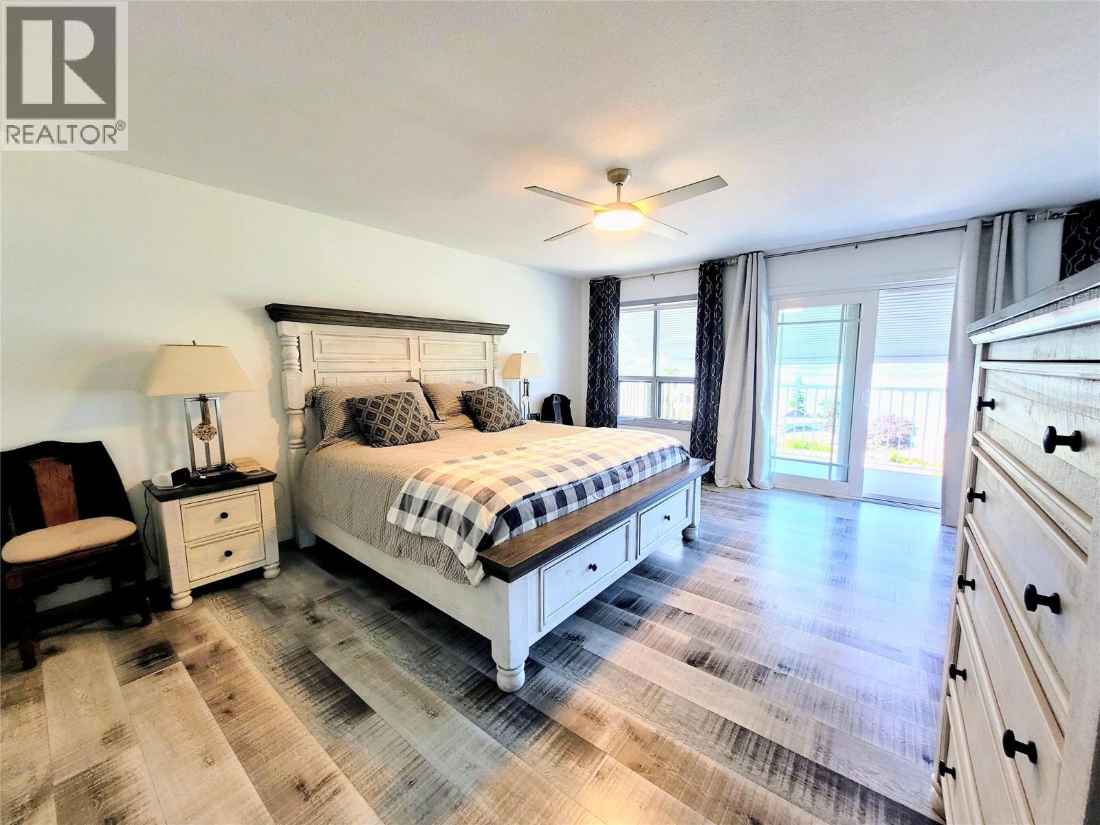 4410 Lakeshore Road Ne, Salmon Arm, British Columbia  V1E 3N6 - Photo 18 - 10360691
