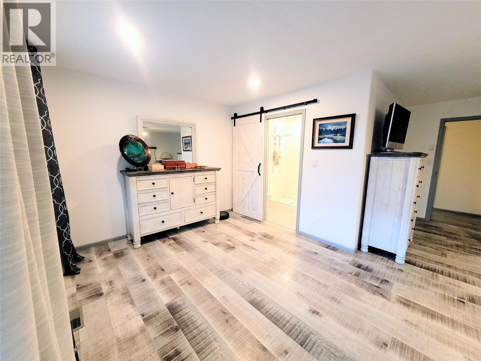 4410 Lakeshore Road Ne, Salmon Arm, British Columbia  V1E 3N6 - Photo 20 - 10360691