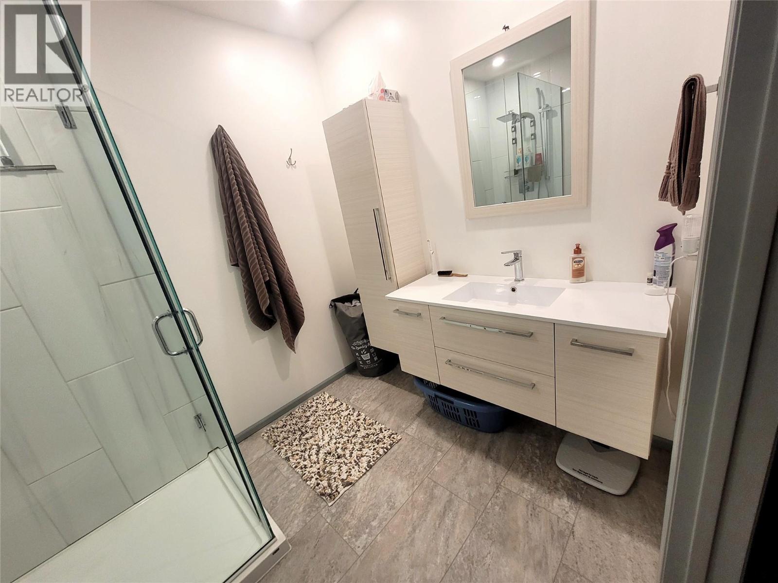 4410 Lakeshore Road Ne, Salmon Arm, British Columbia  V1E 3N6 - Photo 21 - 10360691