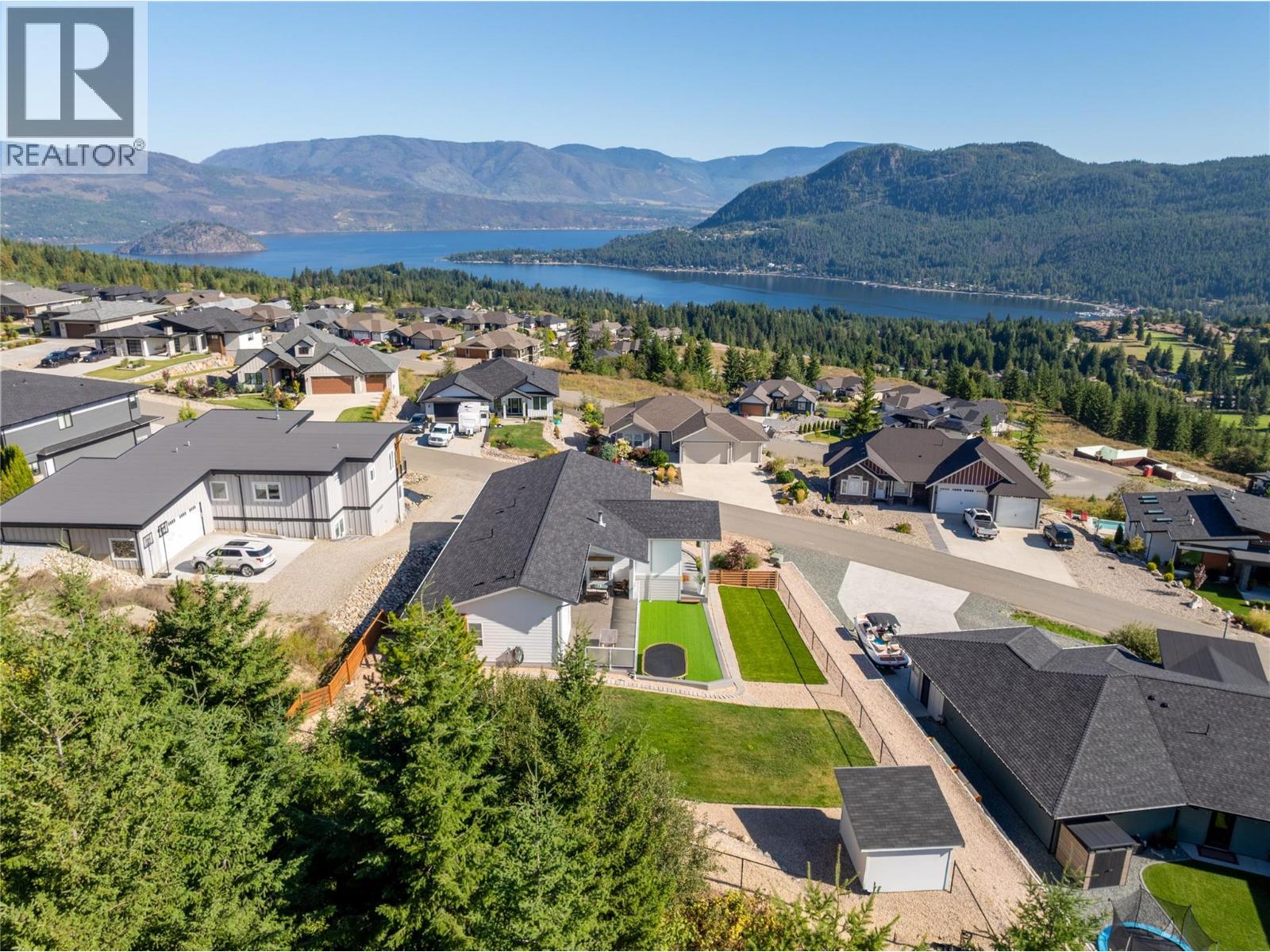 2521 Panoramic Way, blind bay, British Columbia
